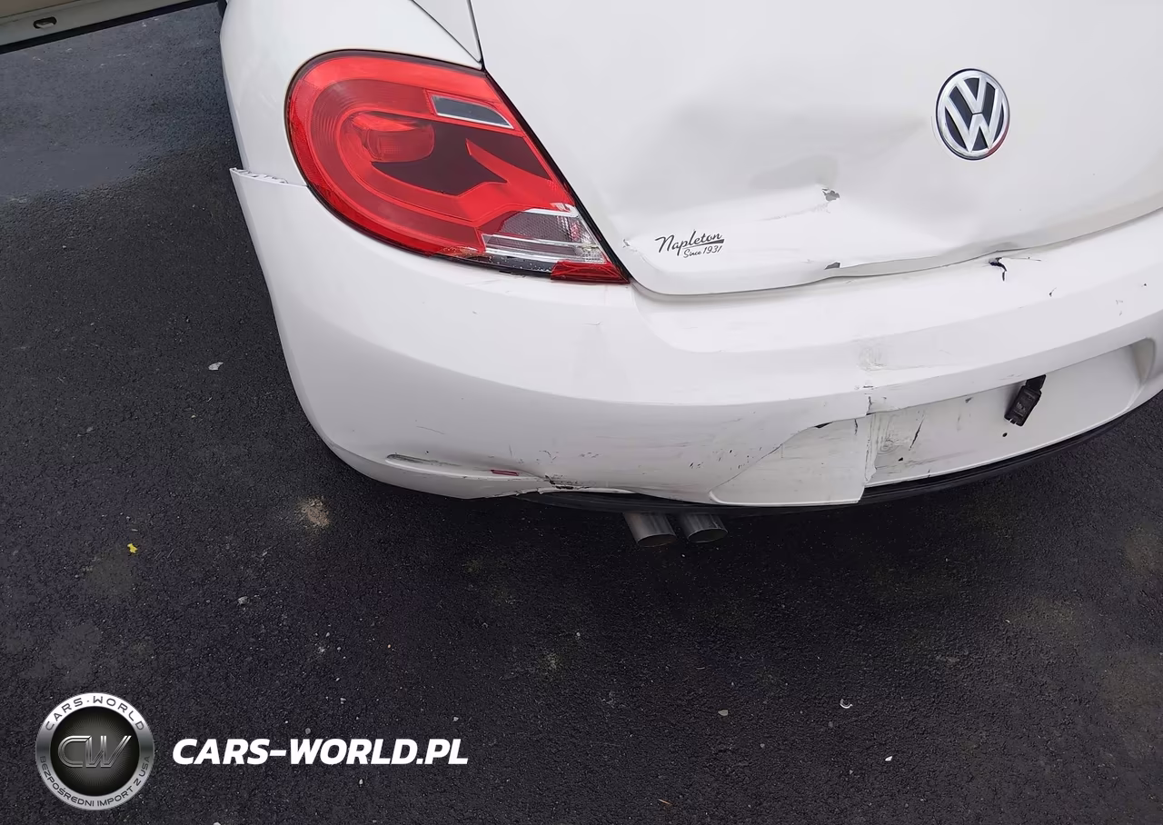 2013 Volkswagen Beetle 2.5L VIN:3VWJX7AT6DM683775 - 6