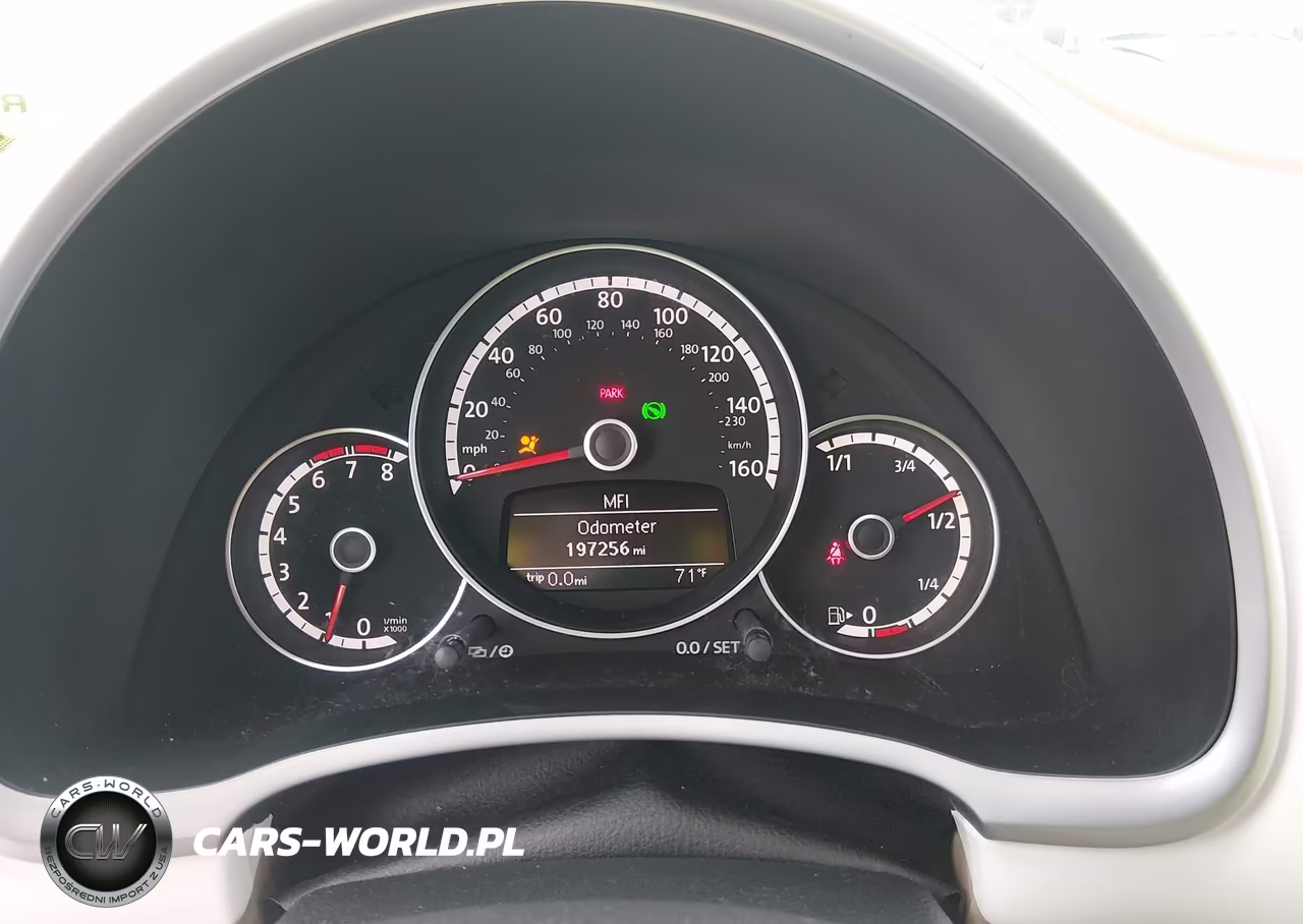 2013 Volkswagen Beetle 2.5L VIN:3VWJX7AT6DM683775 - 7