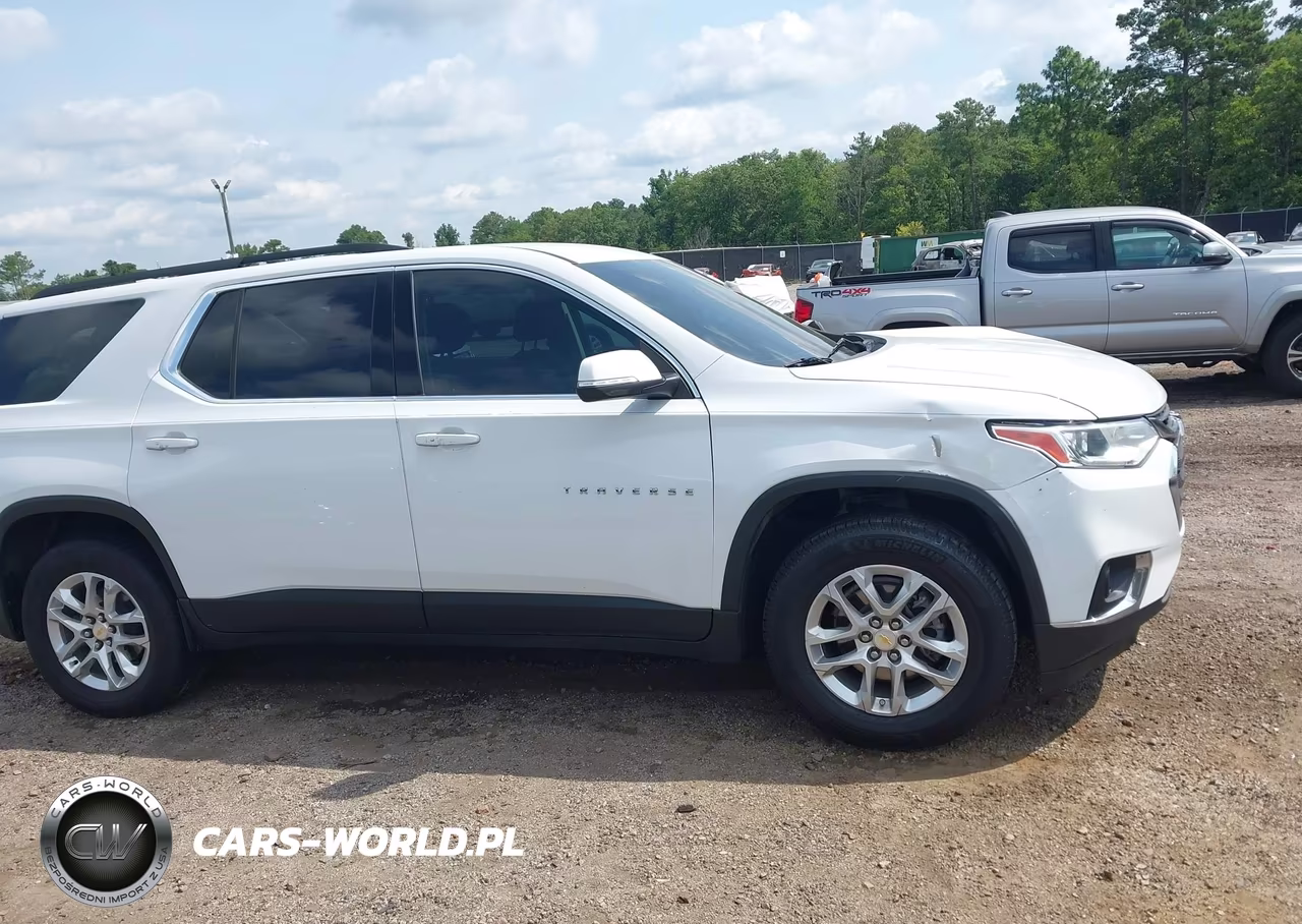 2021 Chevrolet Traverse Fwd Lt Cloth VIN:1GNERGKWXMJ272083 - 13