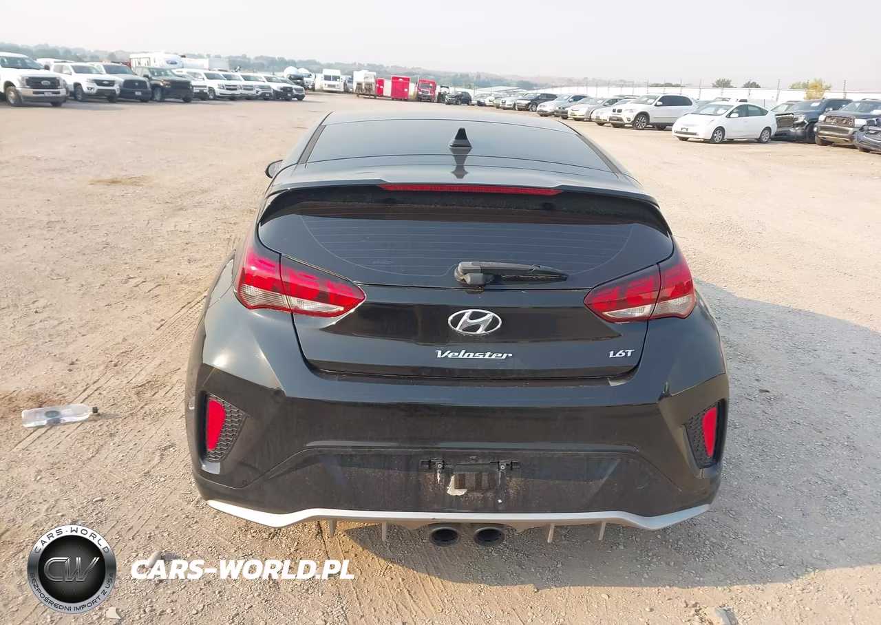 2020 Hyundai Veloster Turbo VIN:KMHTH6AB9LU024234 - 16
