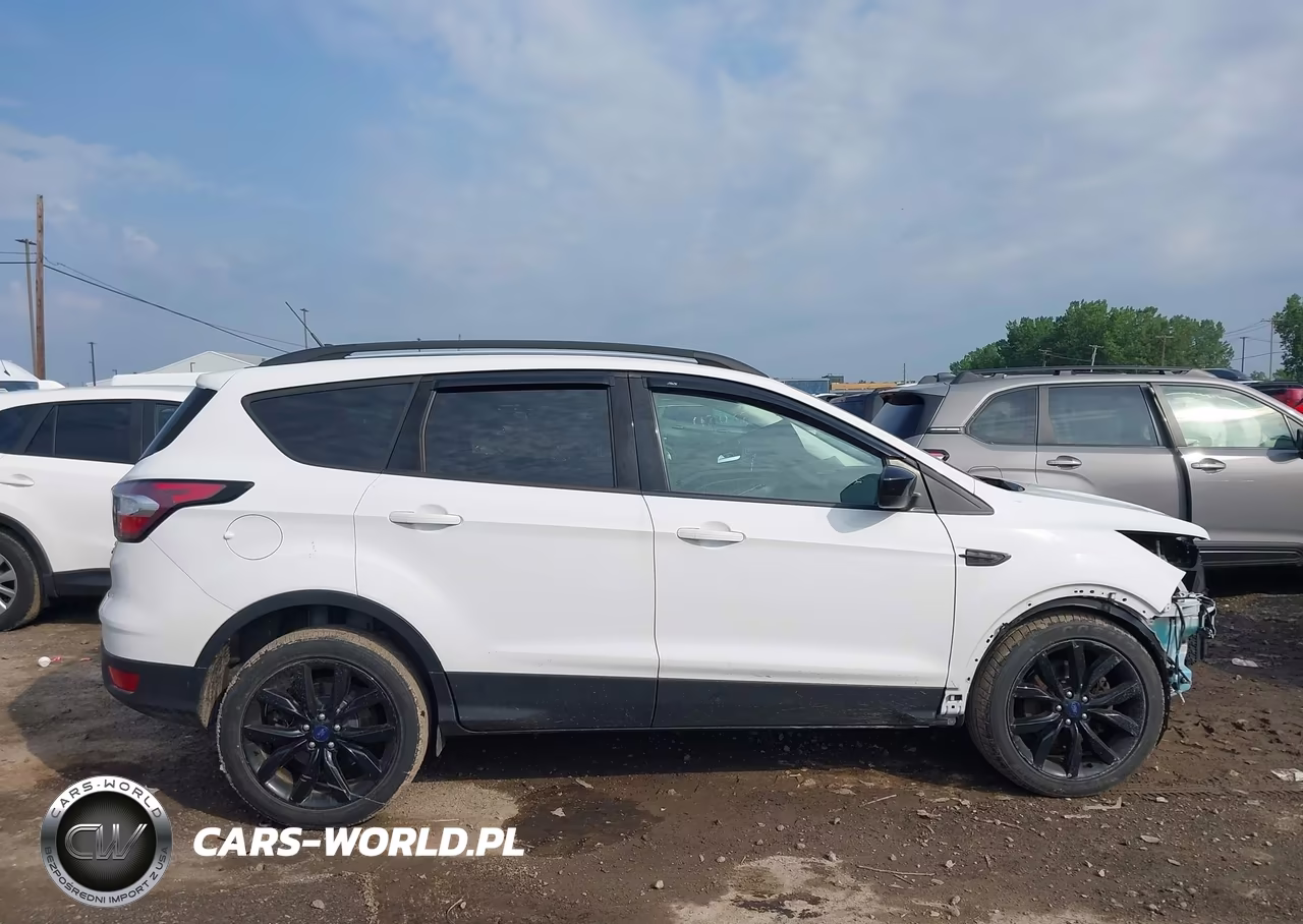 2018 Ford Escape Se VIN:1FMCU9GD7JUD01949 - 14