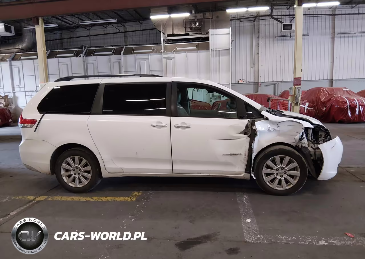 2011 Toyota Sienna Xle VIN:5TDDK3DC9BS026436 - 13