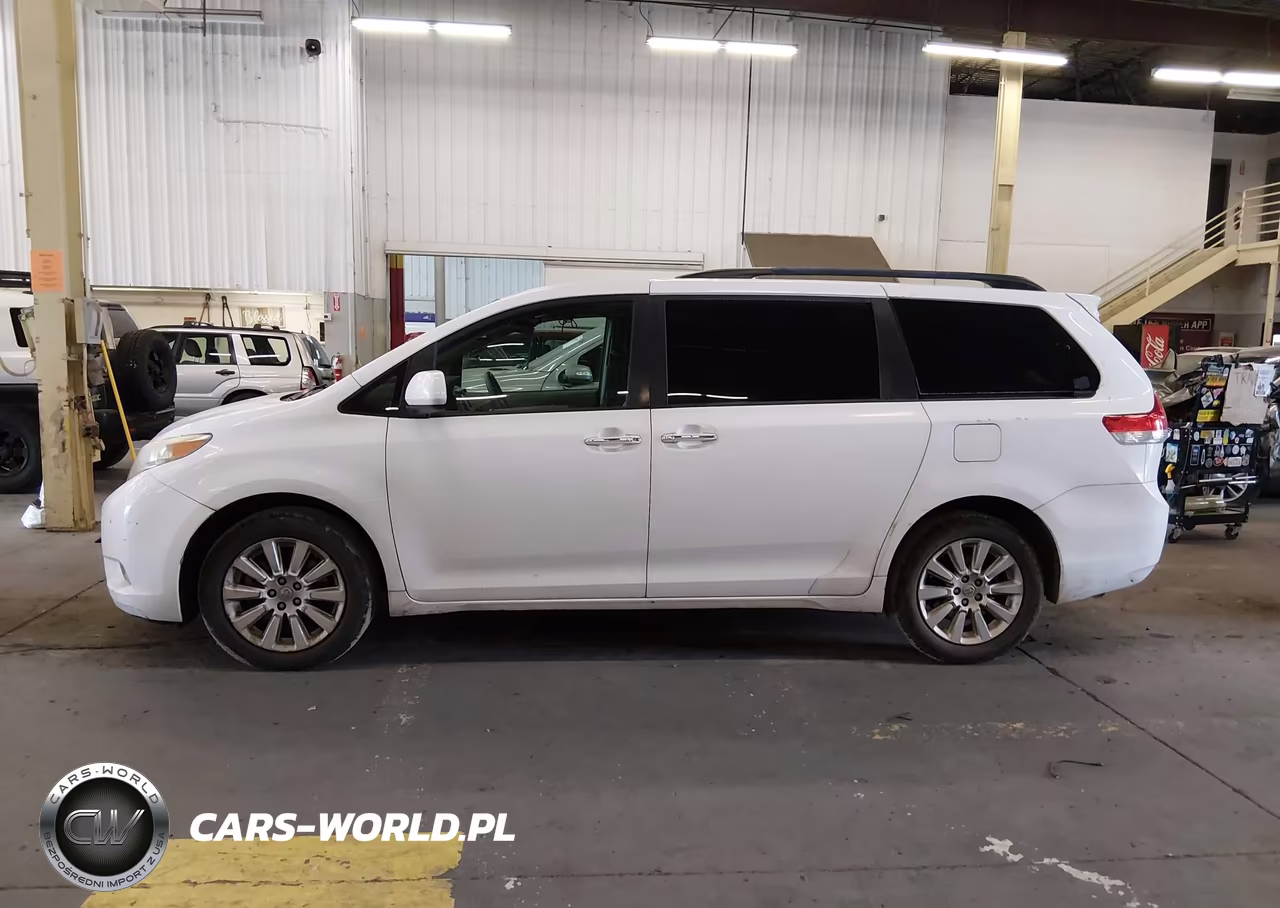 2011 Toyota Sienna Xle VIN:5TDDK3DC9BS026436 - 14