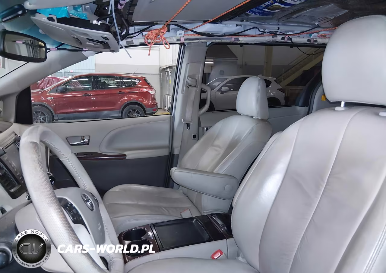 2011 Toyota Sienna Xle VIN:5TDDK3DC9BS026436 - 5