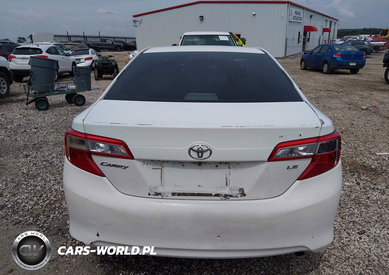 2013 Toyota Camry Le VIN:4T4BF1FKXDR278104 - 16