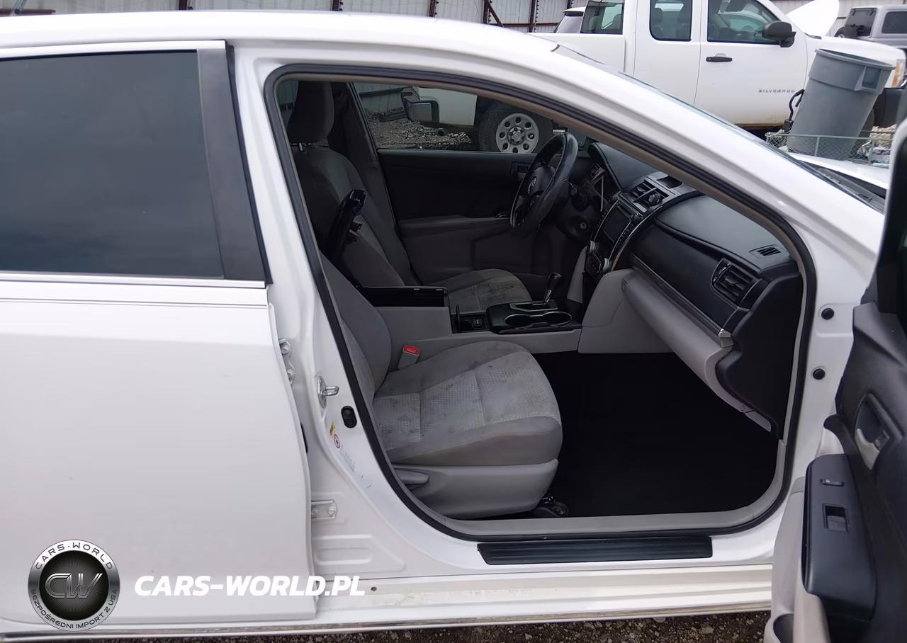 2013 Toyota Camry Le VIN:4T4BF1FKXDR278104 - 5