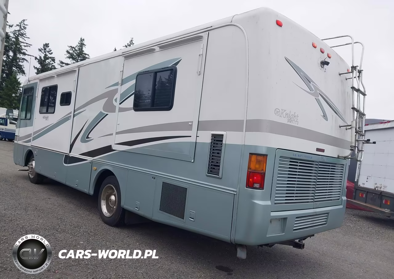 2002 Roadmaster Rail Executive Signature VIN:1RF12021421016213 - 3