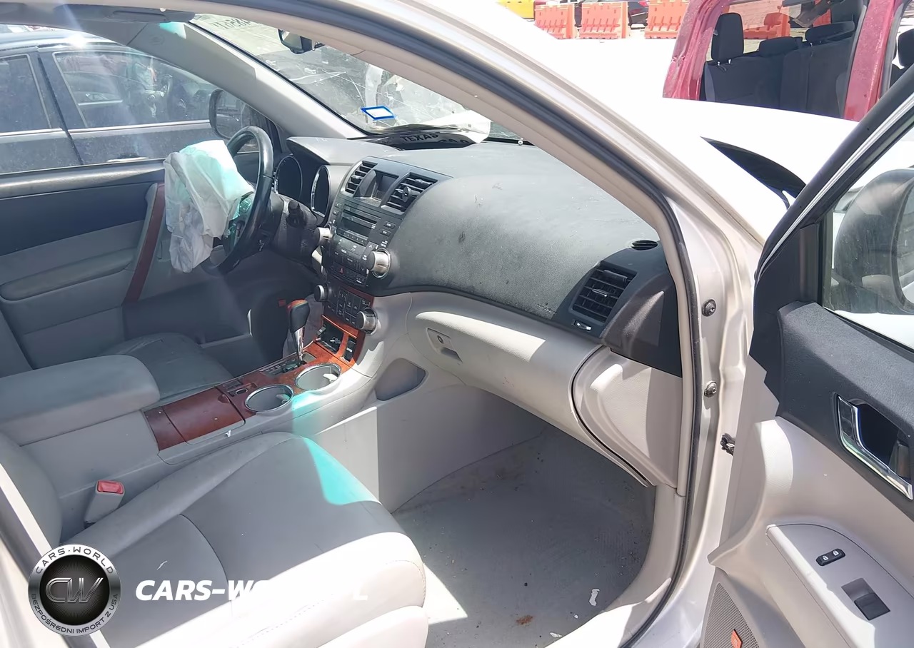 2010 Toyota Highlander Limited V6 VIN:5TDYK3EHXAS018937 - 5