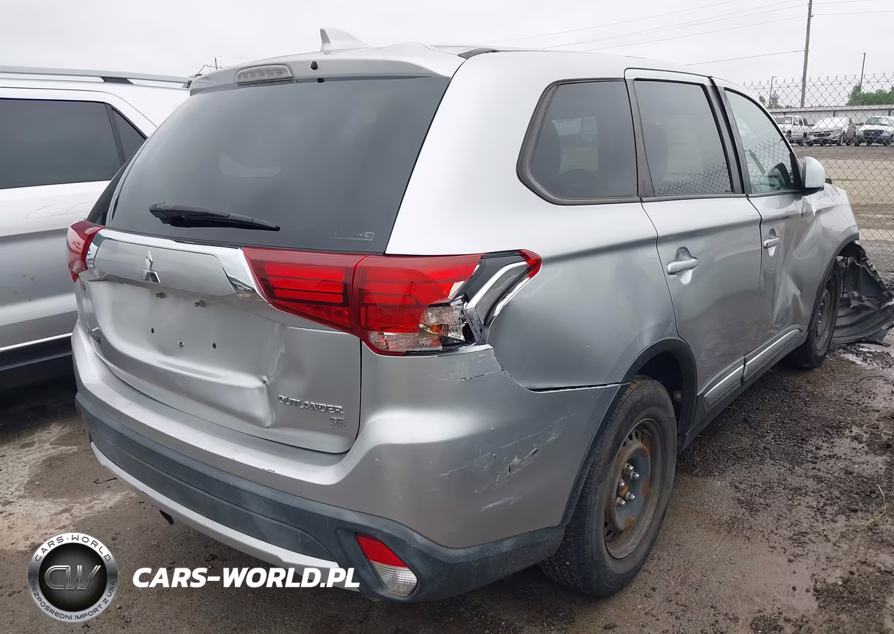 2018 Mitsubishi Outlander Se VIN:JA4AZ3A36JZ038344 - 4