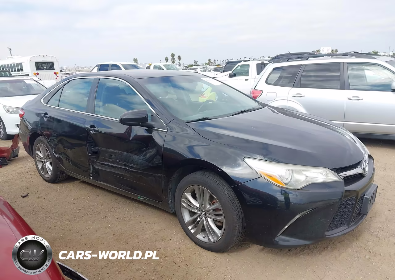 2016 Toyota Camry Se – zdjęcie 1 z 16