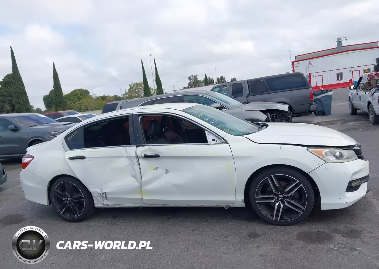 2017 Honda Accord Sport Se VIN:1HGCR2F17HA213906 - 14