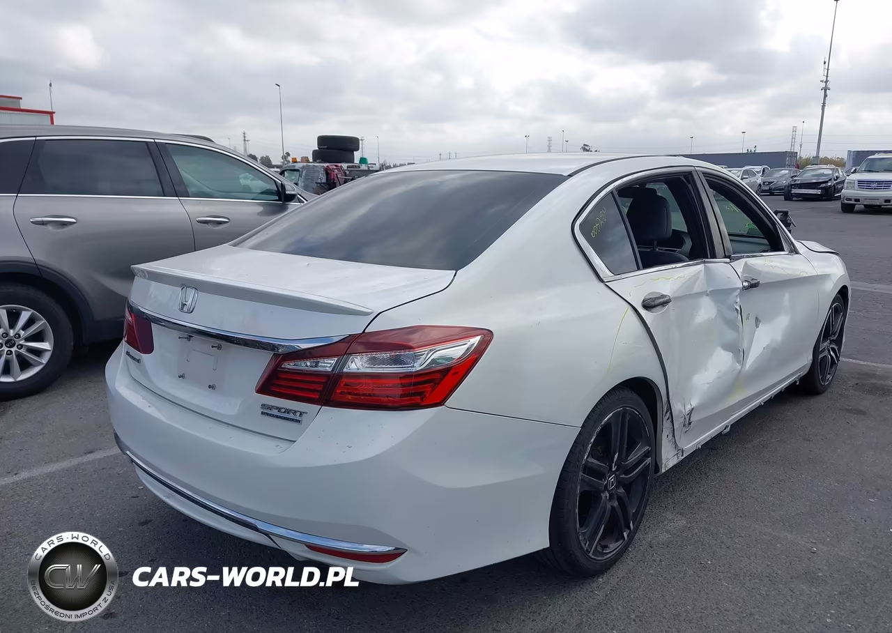 2017 Honda Accord Sport Se VIN:1HGCR2F17HA213906 - 4