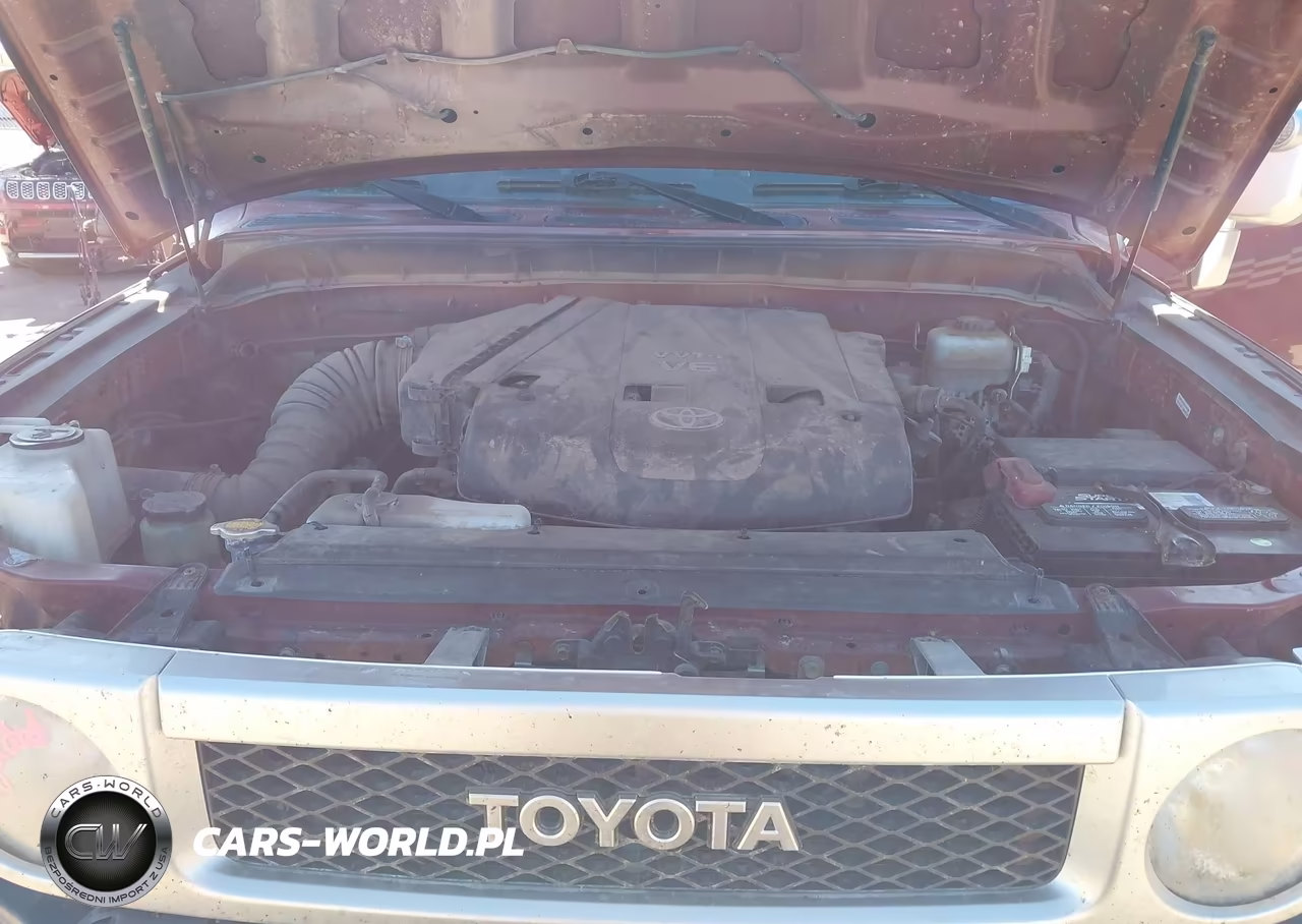 2008 Toyota Fj Cruiser VIN:JTEBU11F28K003130 - 10