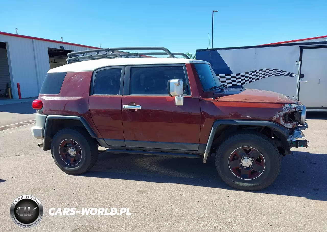 2008 Toyota Fj Cruiser VIN:JTEBU11F28K003130 - 13
