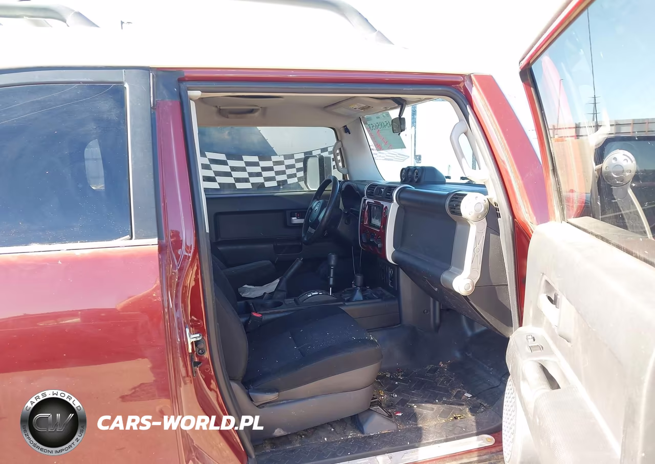 2008 Toyota Fj Cruiser VIN:JTEBU11F28K003130 - 5