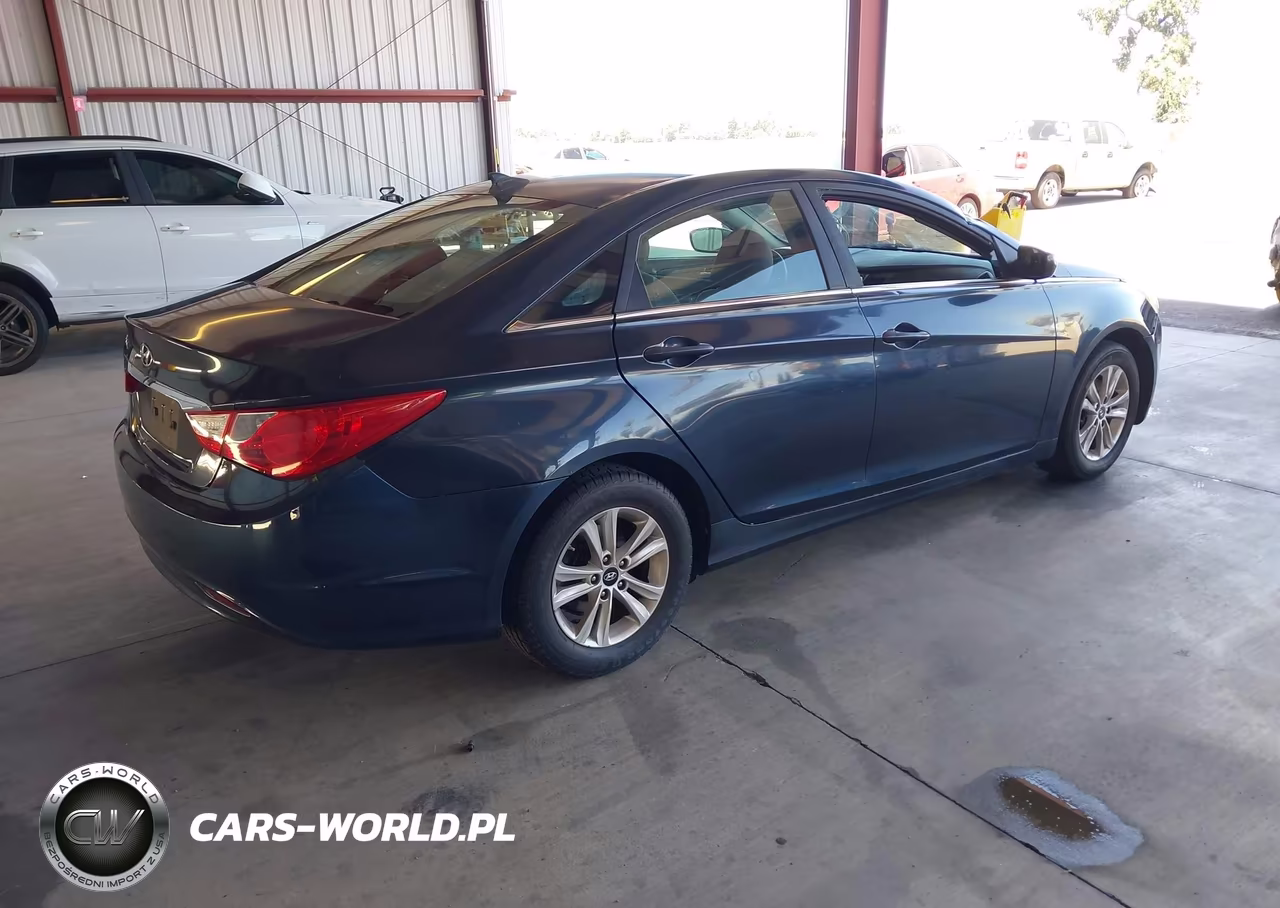 2013 Hyundai Sonata Gls VIN:5NPEB4AC3DH762988 - 4