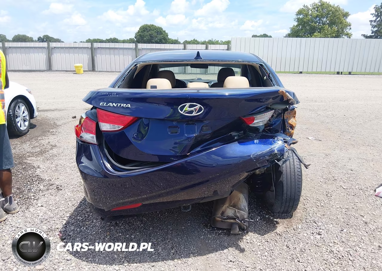 2013 Hyundai Elantra Limited VIN:5NPDH4AE0DH432608 - 16