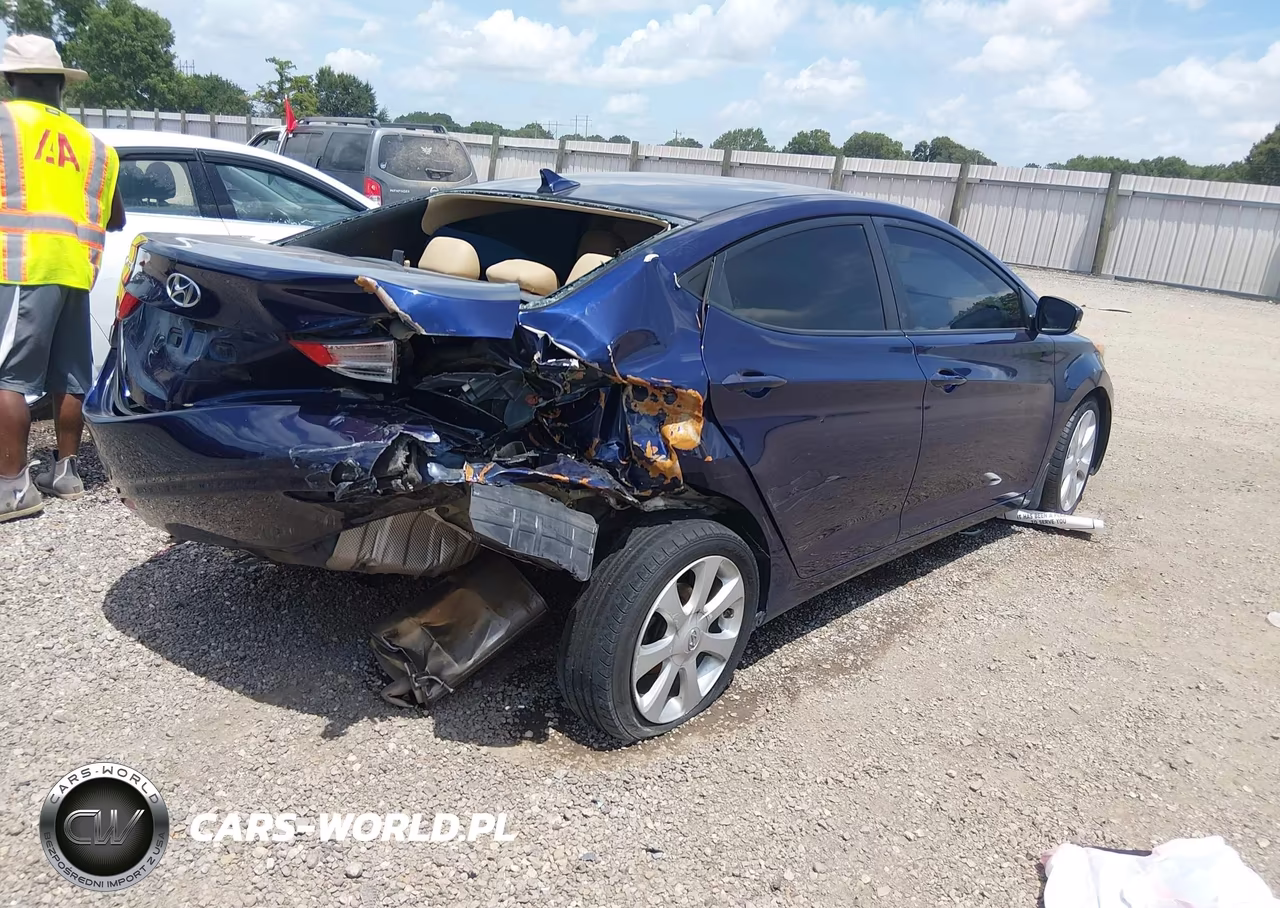 2013 Hyundai Elantra Limited VIN:5NPDH4AE0DH432608 - 4
