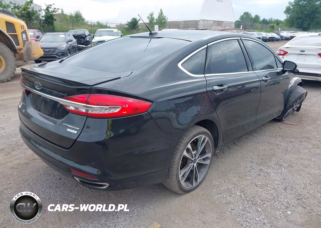 2017 Ford Fusion Titanium VIN:3FA6P0K98HR177060 - 4