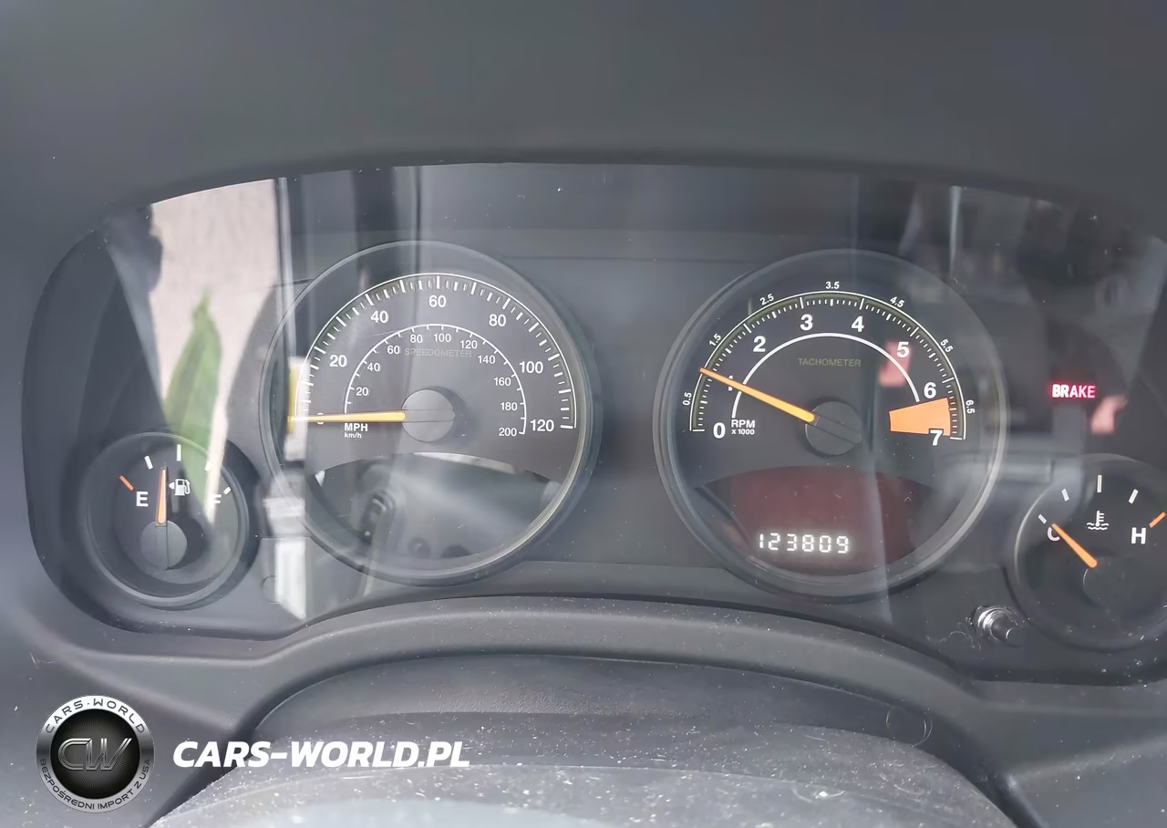 2014 Jeep Patriot Latitude VIN:1C4NJPFB6ED503231 - 7