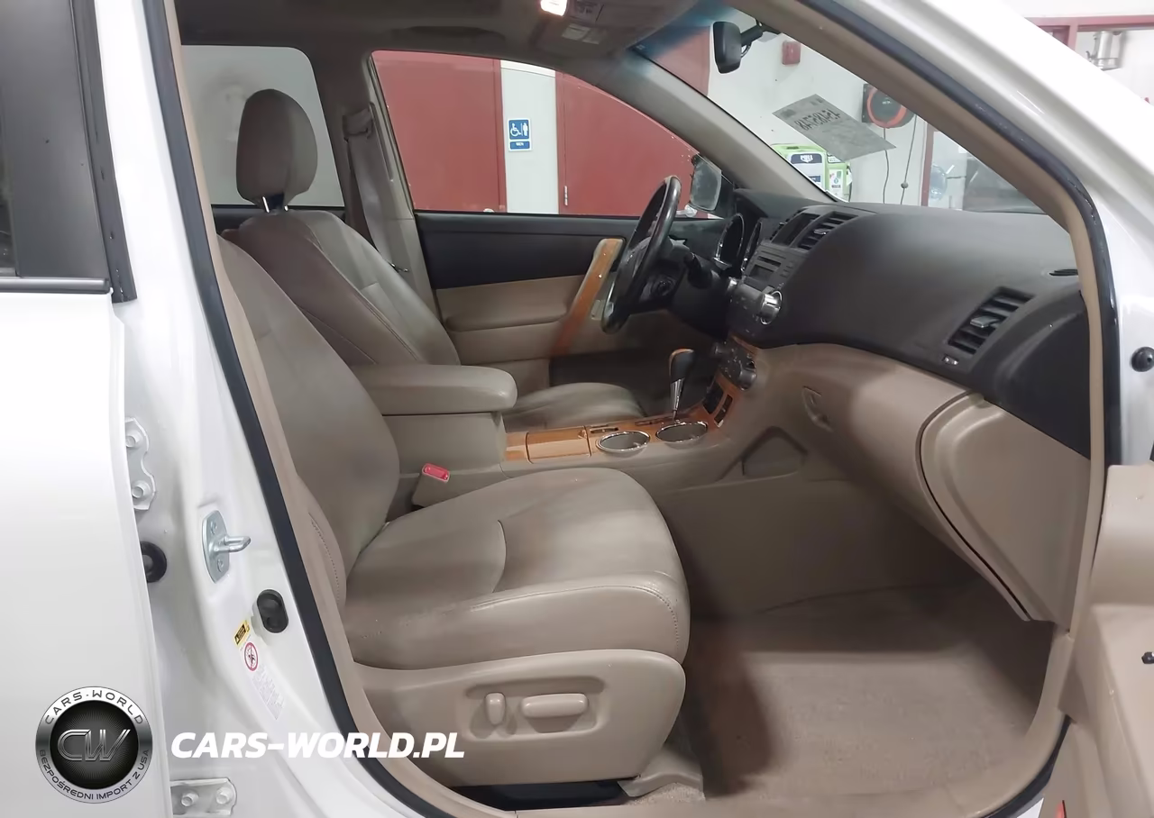 2010 Toyota Highlander Hybrid Limited V6 VIN:JTEJW3EH4A2047438 - 5