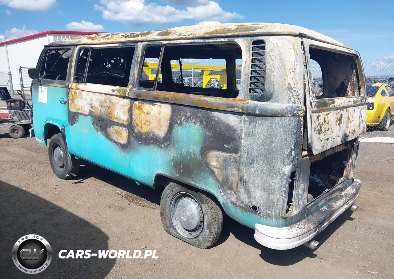 1973 Volkswagen Type 3 Wagon VIN:2232047640 - 3