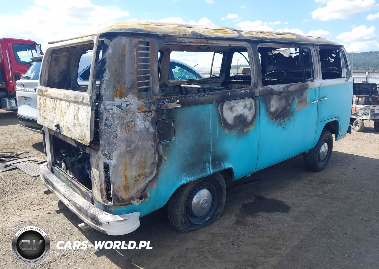1973 Volkswagen Type 3 Wagon VIN:2232047640 - 4
