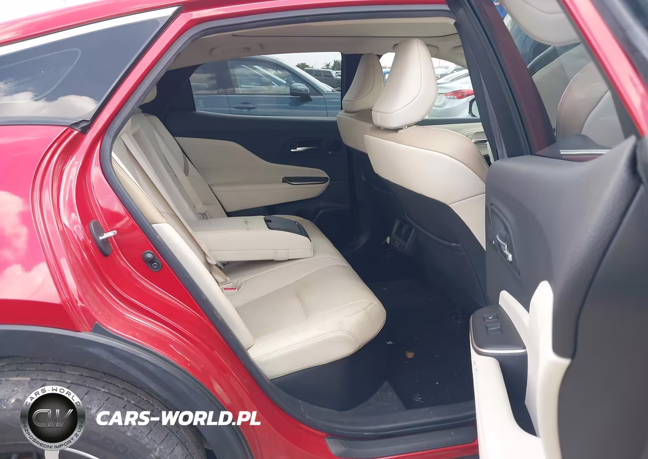 2023 Toyota Crown Limited VIN:JTDAAAAF4P3001090 - 8