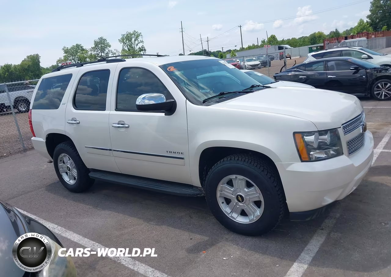 2010 Chevrolet Tahoe Ltz VIN:1GNUCCE02AR290264 - 14