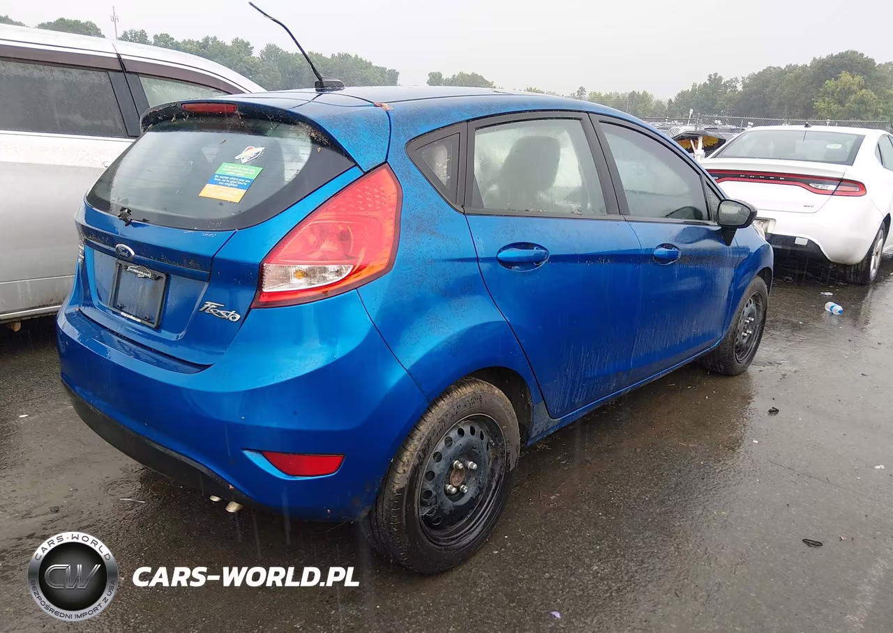 2011 Ford Fiesta Se VIN:3FADP4EJ2BM233471 - 4