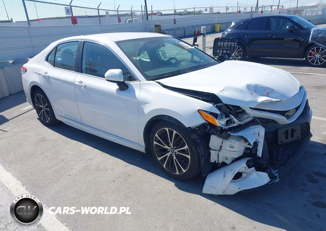 2019 Toyota Camry Se – zdjęcie 1 z 16