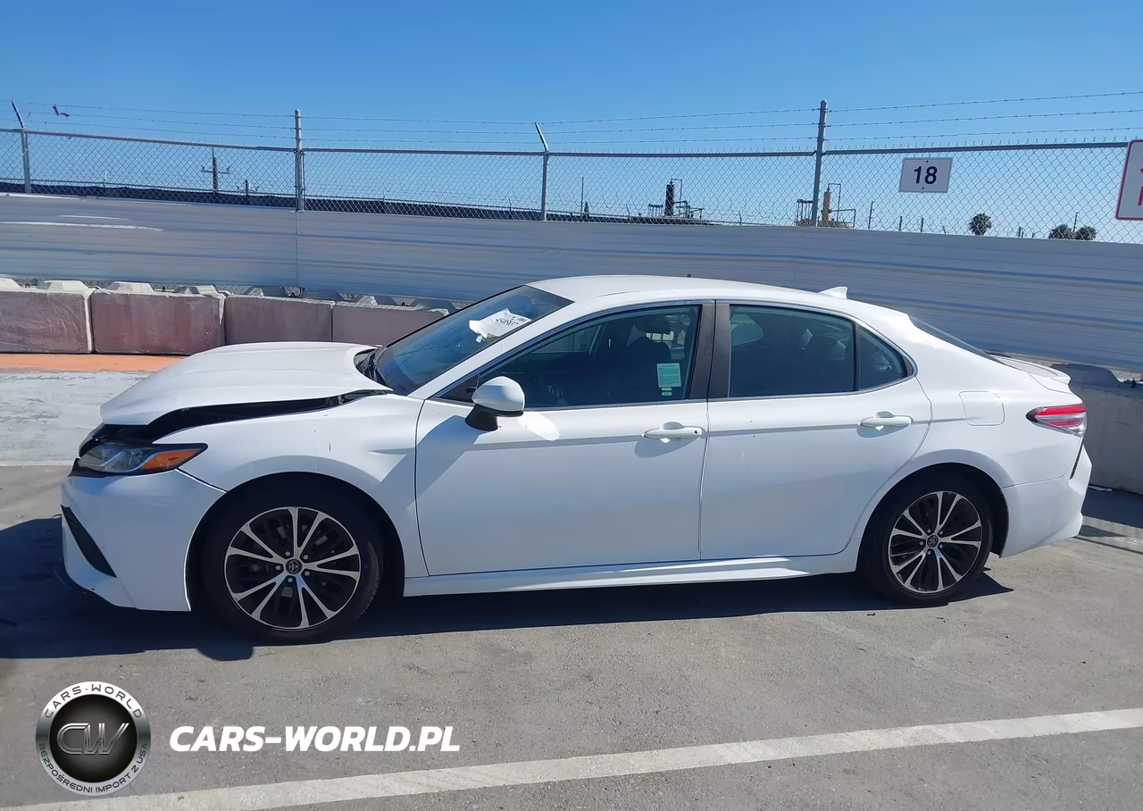 2019 Toyota Camry Se VIN:4T1B11HK7KU731615 - 14