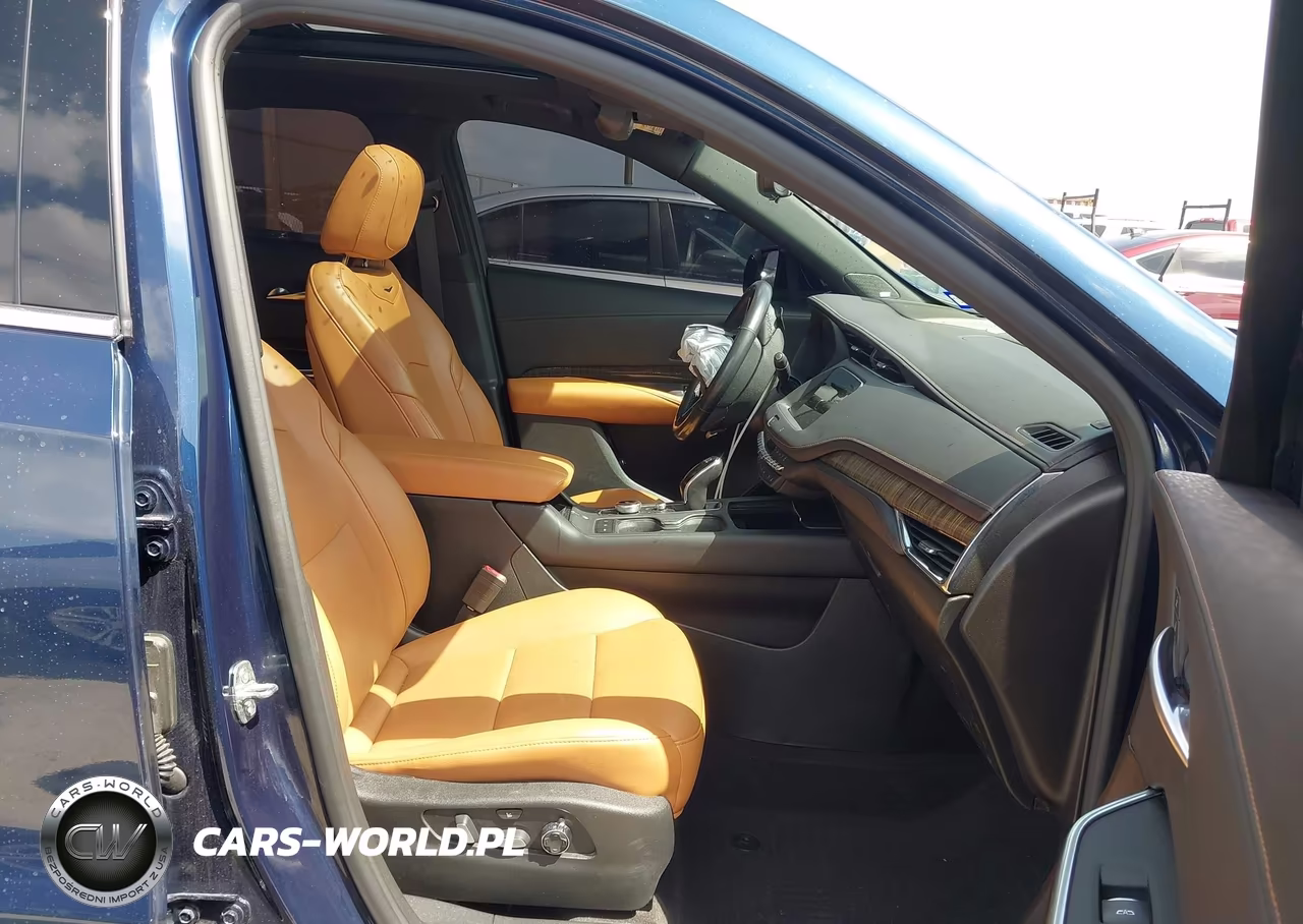 2020 Cadillac Xt4 Premium Luxury VIN:1GYFZCR4XLF111092 - 5