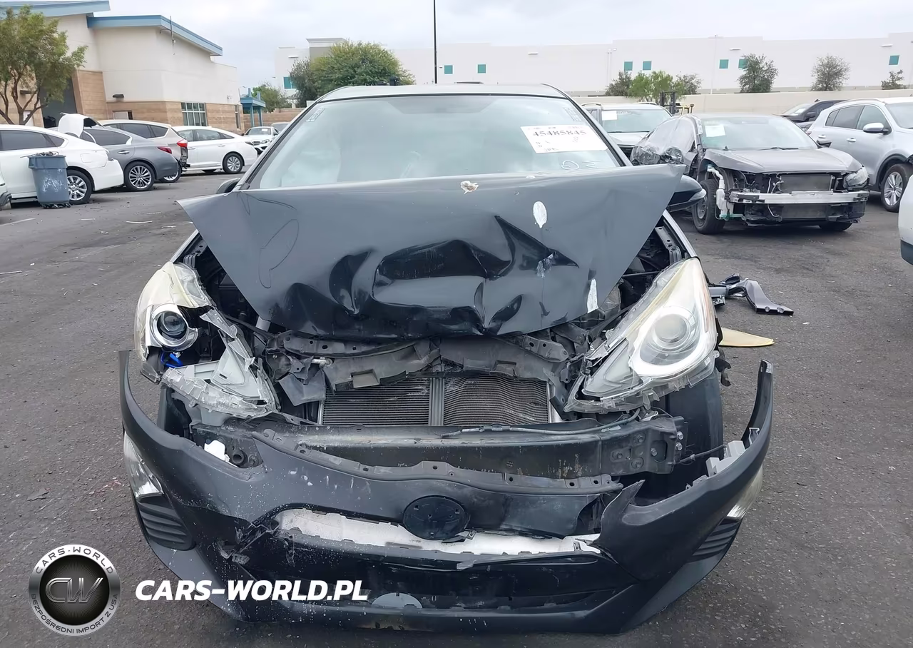 TOYOTA PRIUS C VIN:JTDKDTB31G1121761 - 13