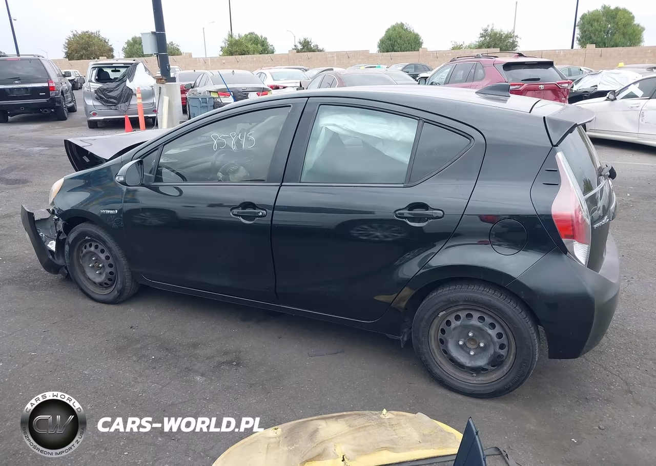 TOYOTA PRIUS C VIN:JTDKDTB31G1121761 - 15