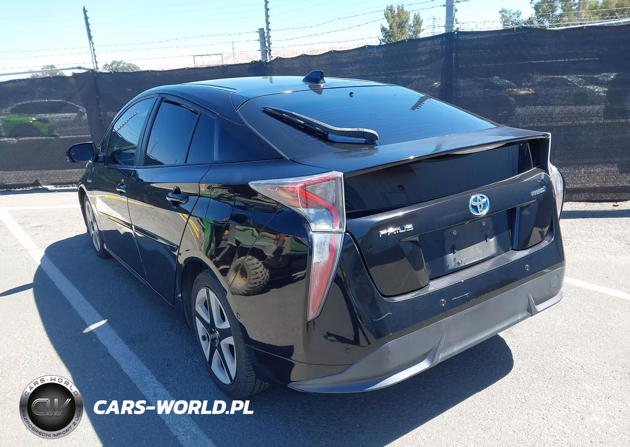 2017 Toyota Prius Four Touring VIN:JTDKARFU1H3037458 - 3