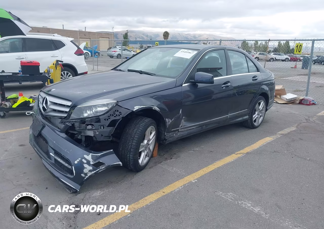 2011 Mercedes-Benz C 300 Sport VIN:WDDGF5EB5BR141834 - 2