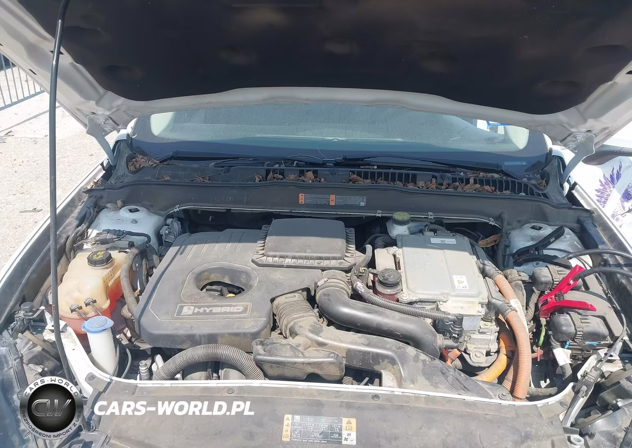 2018 Ford Fusion Hybrid S VIN:3FA6P0UU7JR186243 - 10