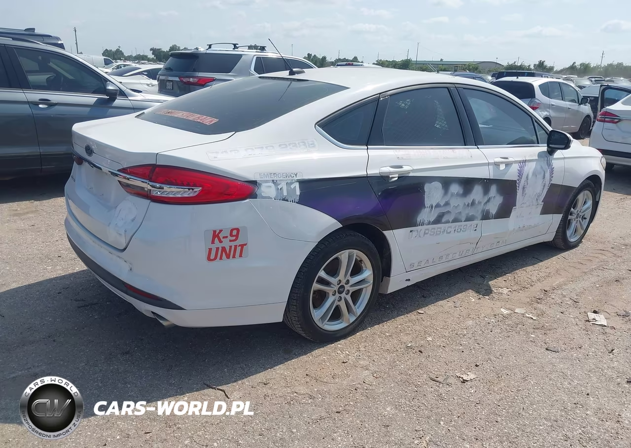 2018 Ford Fusion Hybrid S VIN:3FA6P0UU7JR186243 - 4