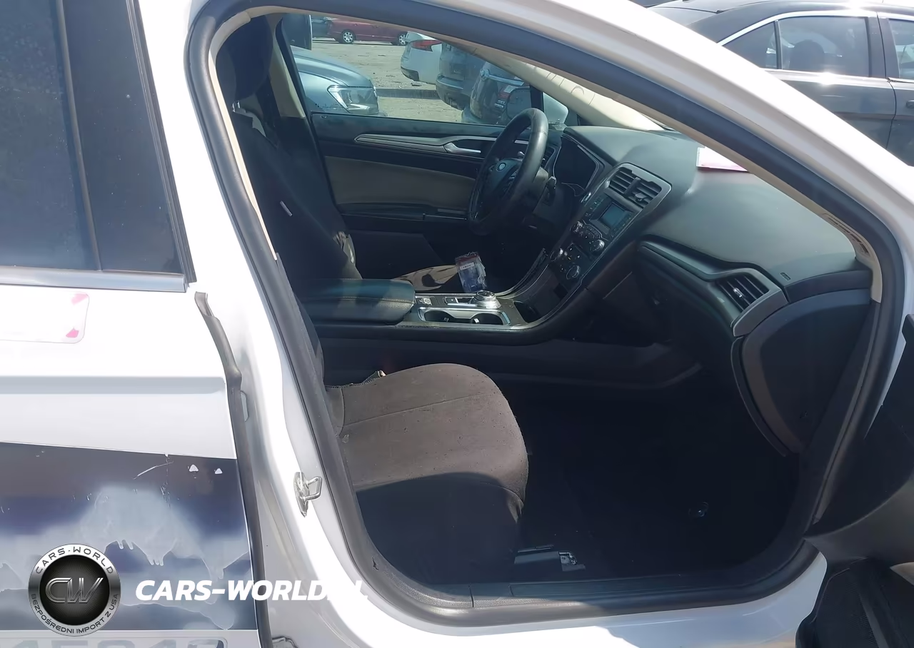2018 Ford Fusion Hybrid S VIN:3FA6P0UU7JR186243 - 5