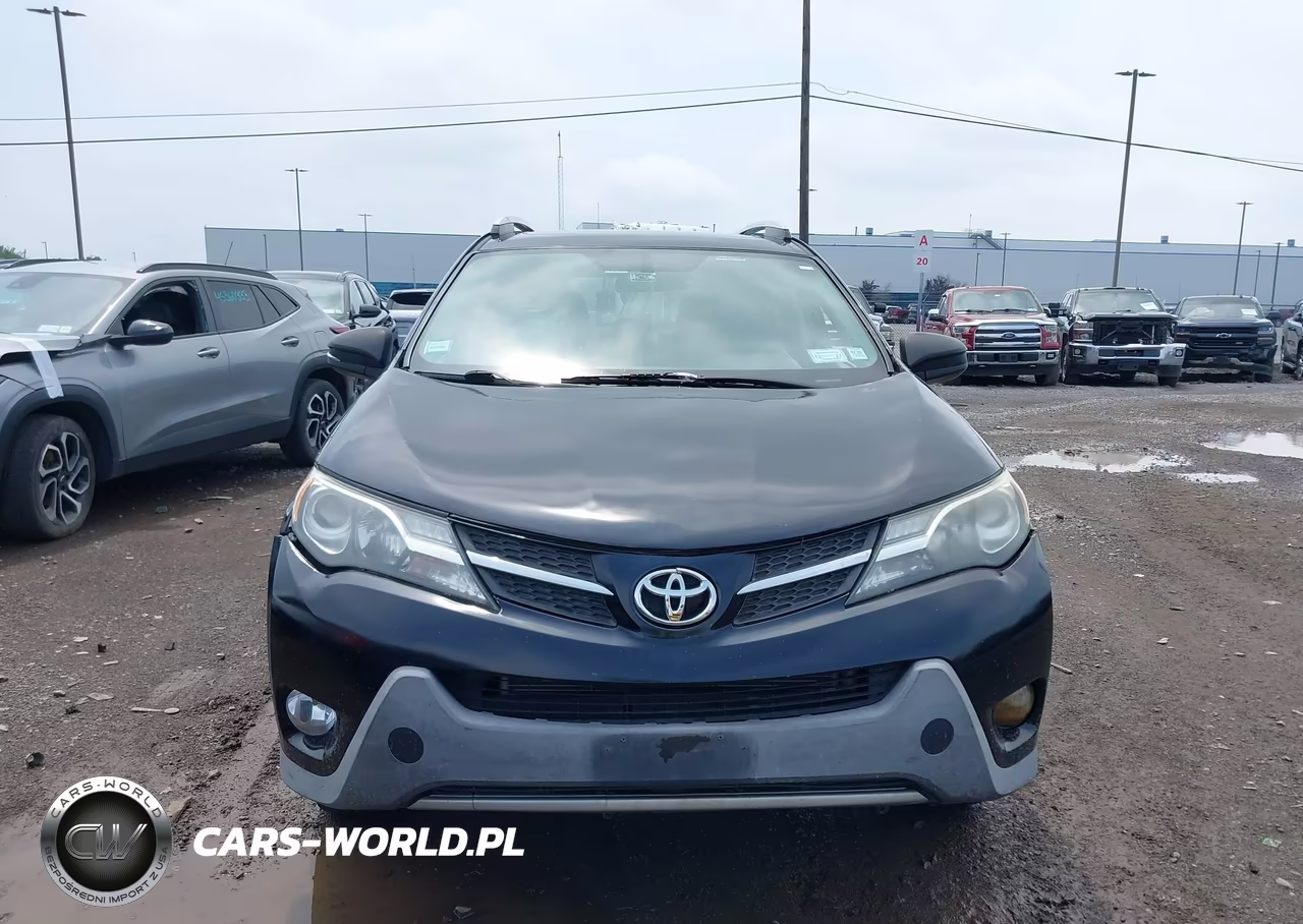 2015 Toyota Rav4 Xle VIN:2T3RFREV4FW373206 - 12