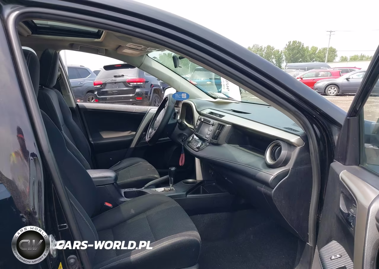 2015 Toyota Rav4 Xle VIN:2T3RFREV4FW373206 - 5