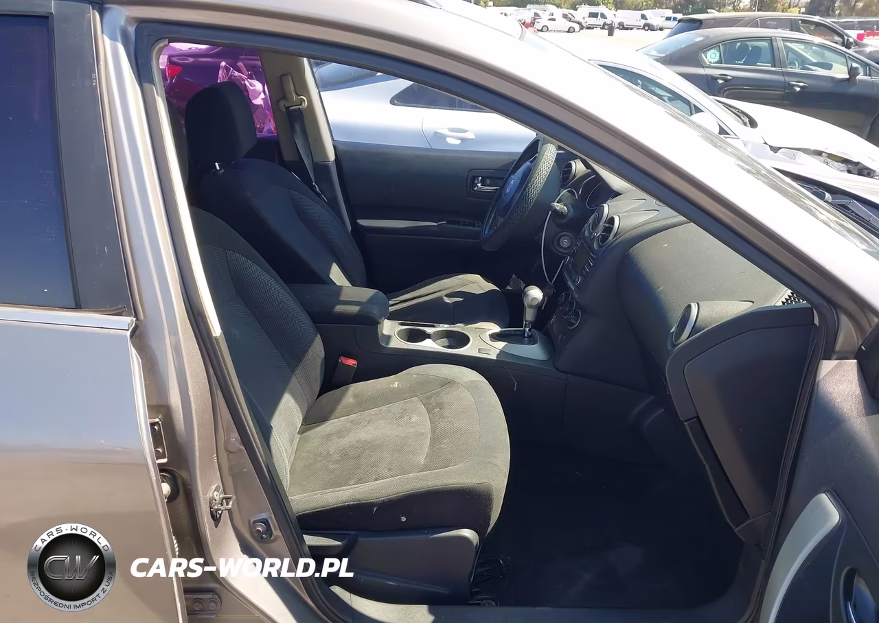 2014 Nissan Rogue Select S VIN:JN8AS5MV6EW203498 - 5