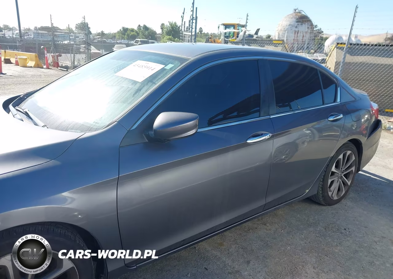 2015 Honda Accord Sport VIN:1HGCR2F53FA148889 - 18