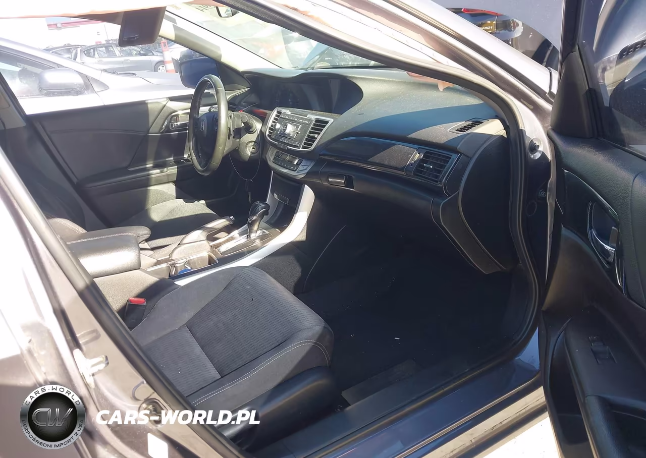 2015 Honda Accord Sport VIN:1HGCR2F53FA148889 - 5