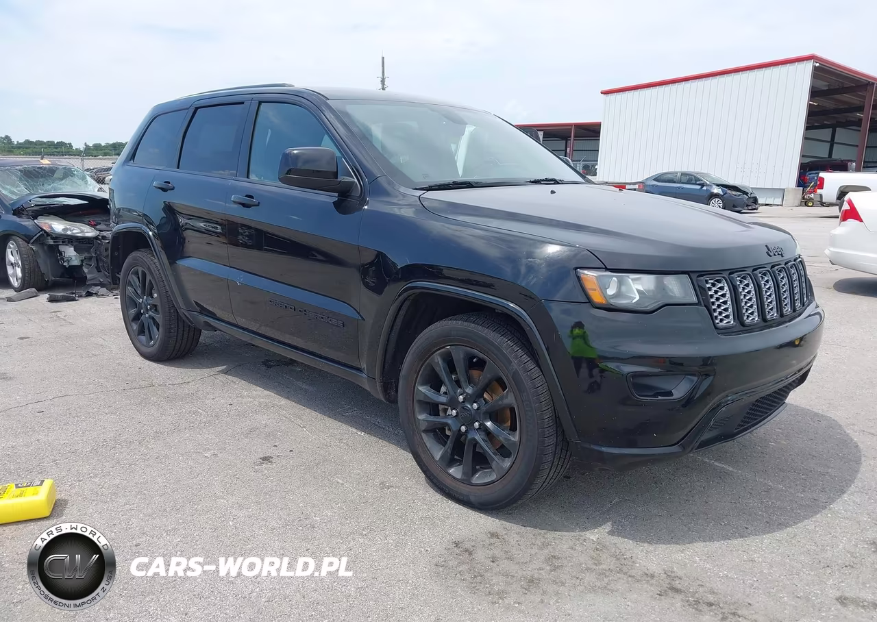 2017 Jeep Grand Cherokee Altitude 4X4 – zdjęcie 1 z 17