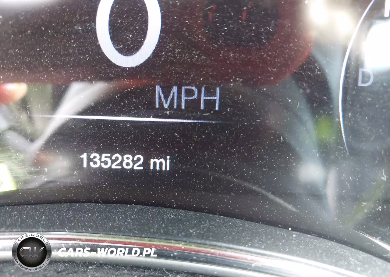 2017 Jeep Grand Cherokee Altitude 4X4 VIN:1C4RJFAG8HC867174 - 16