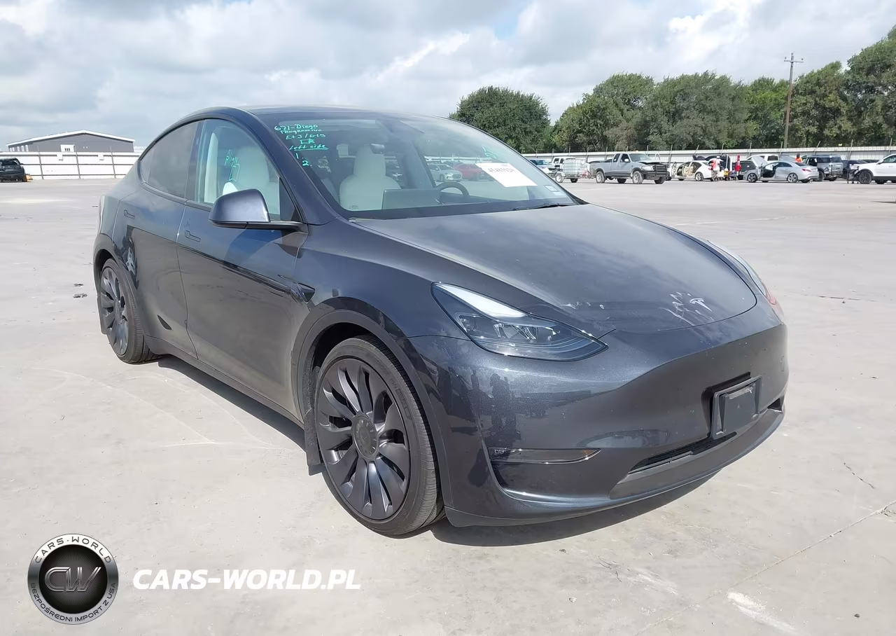 2024 Tesla Model Y Performance Dual Motor All-Wheel Drive – zdjęcie 1 z 20