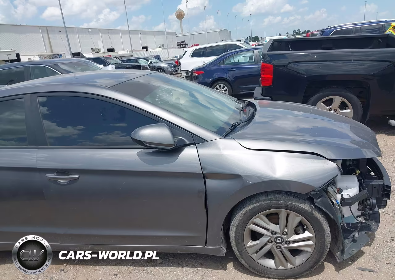 2020 Hyundai Elantra Sel VIN:5NPD84LF6LH543801 - 14