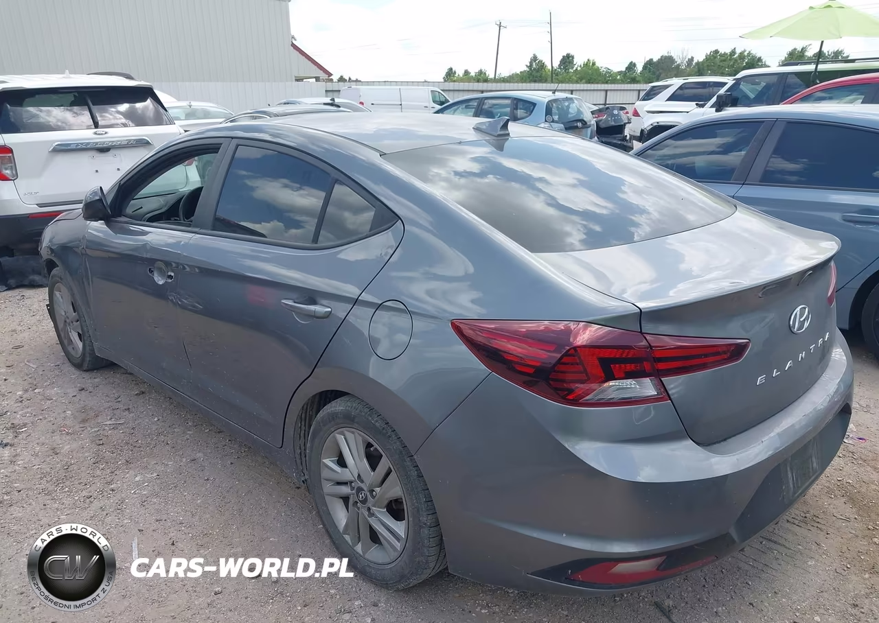 2020 Hyundai Elantra Sel VIN:5NPD84LF6LH543801 - 3